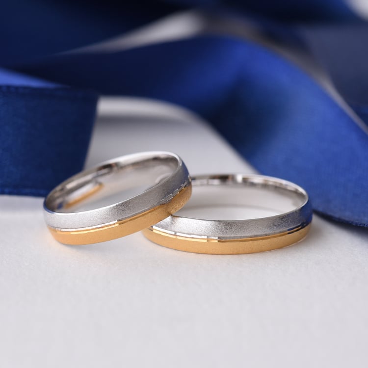 Eheringe aus kombiniertem Gold Ivana 76328