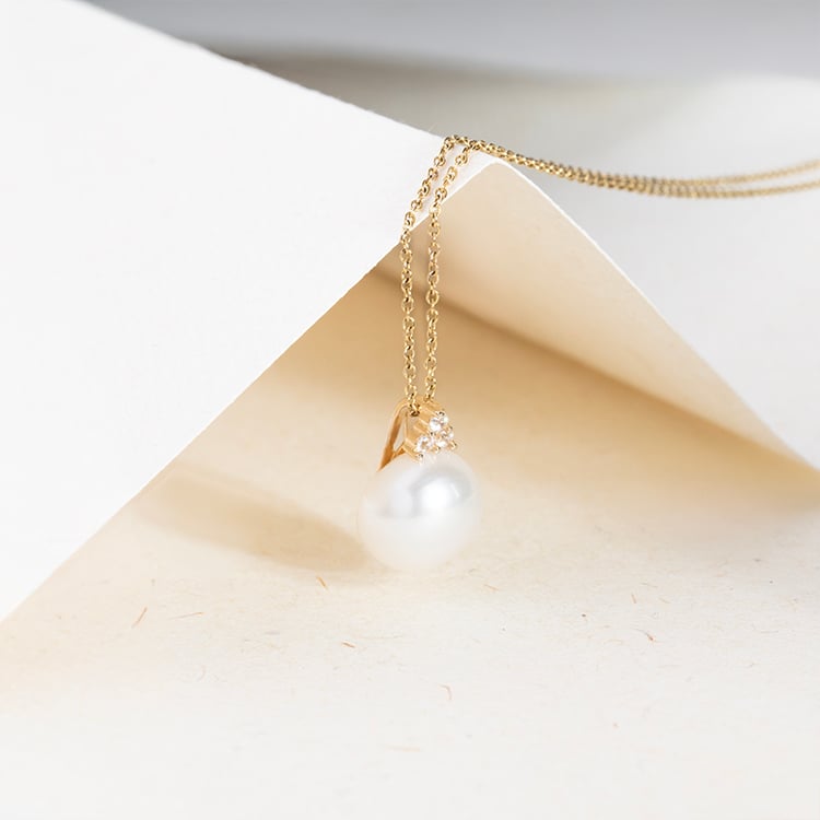 Romantische Perlenkollektion mit Zirkonia Bianco 147435