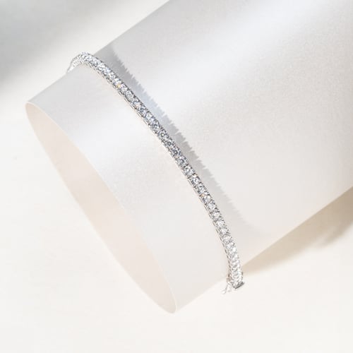 Goldenes Tennisarmband mit Diamanten Graf