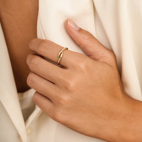 Atypisher Ring aus Gold mit Lab Grown Diamanten Nils