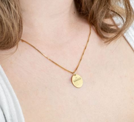 Personalisierter Silberanhänger mit dem Brandenburger Tor 125586