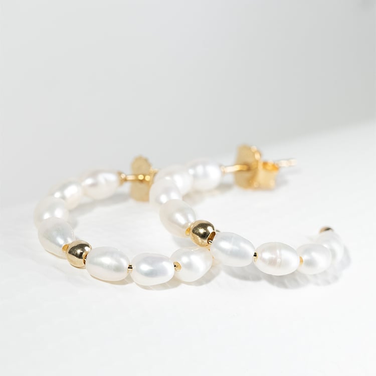 Silberne runde Ohrringe mit Perlen Roxanne 131937