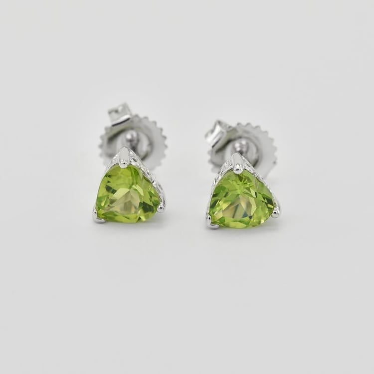 Olivin Herzen in Silber Ohrstecker 5489