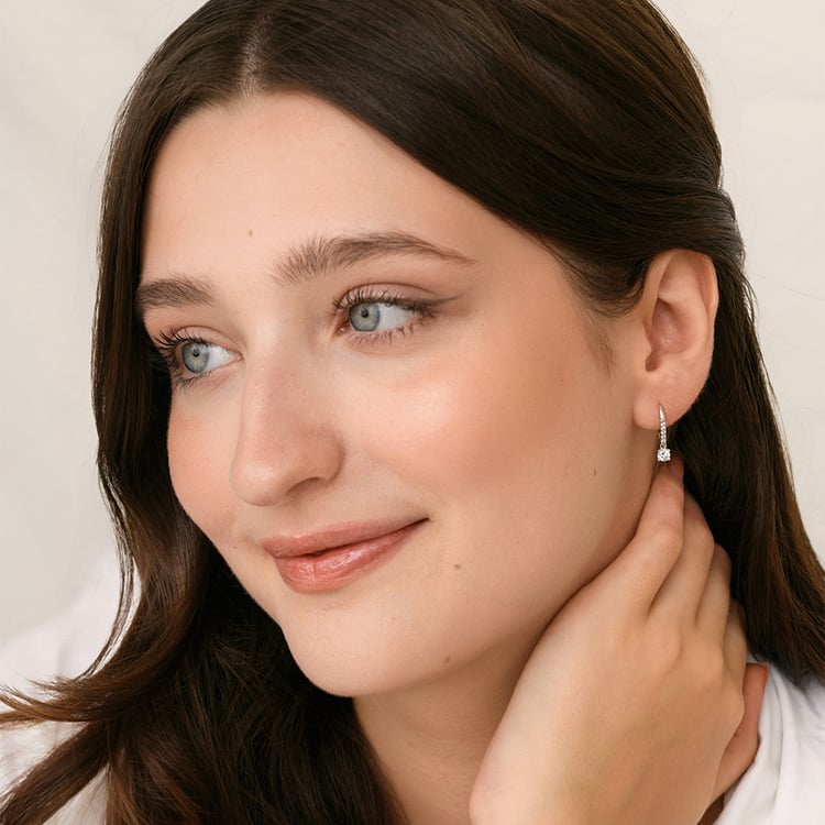 Goldene Hängeohrringe mit Lab Grown Diamanten 158844