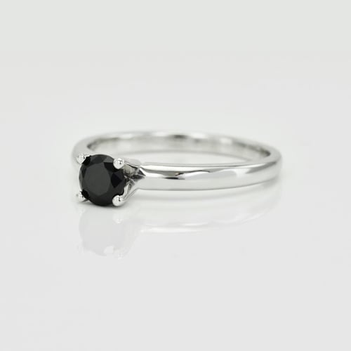 Verlobungsring mit schwarzem Diamant Zandia