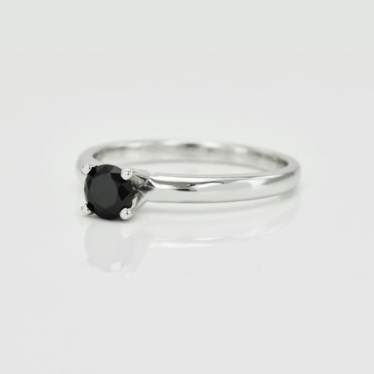 Ring mit Diamant 16369