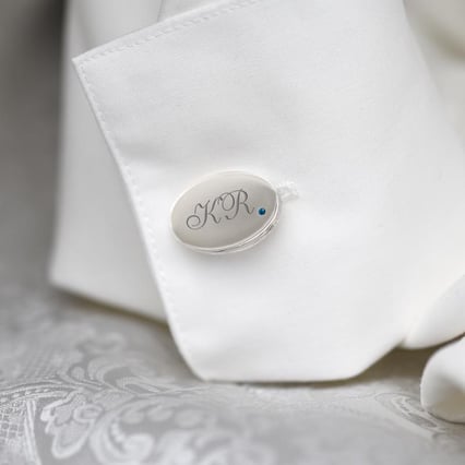 Silberne Manschettenknöpfe mit blauen Diamanten Rigel