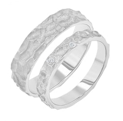 Eheringe mit atypischer Oberfläche Marry