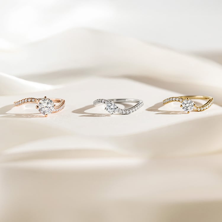 Verlobungsring mit Diamanten 155136