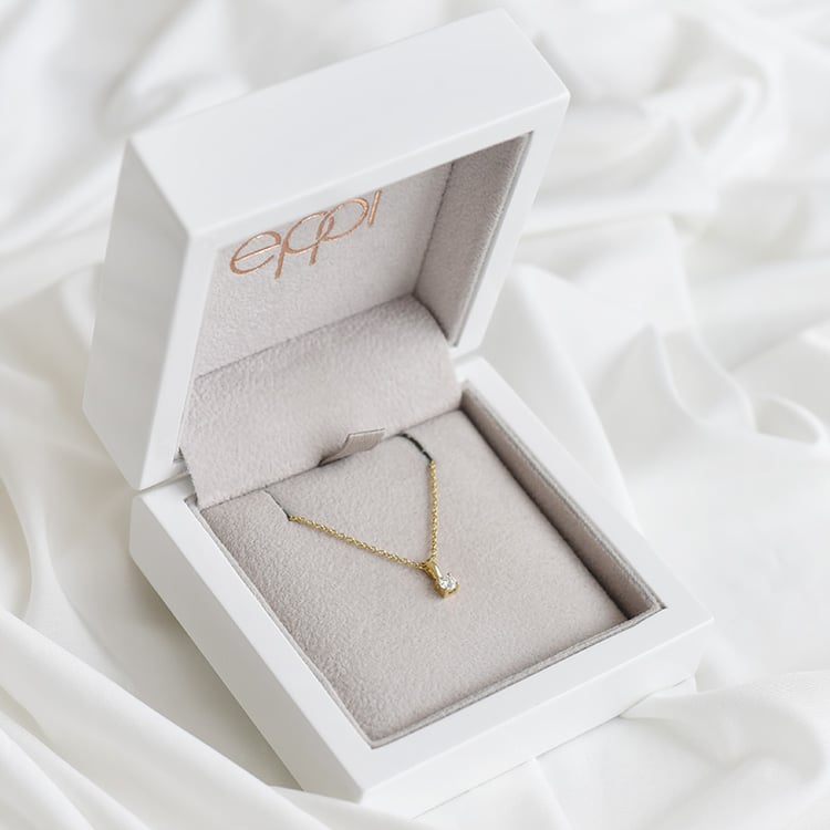 Anhänger mit Diamant und vier Krappen Alexen 92712