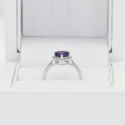 Goldring mit Amethyst in Herzform und Diamanten Connelly