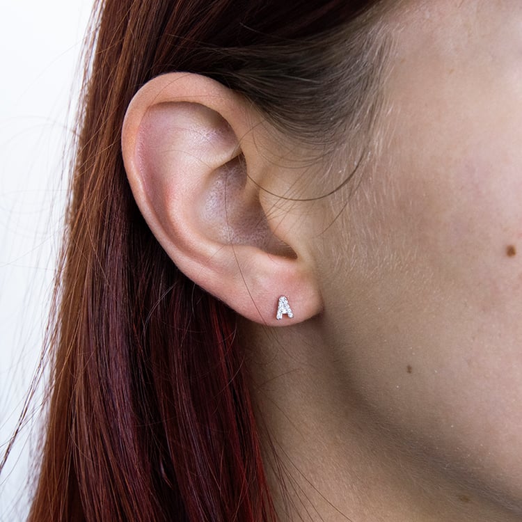 Ohrstecker mit Diamanten in Buchstabenform Ihrer Wahl Griff 110412