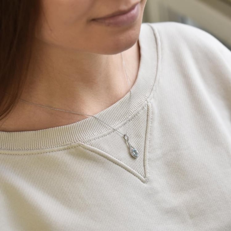 Goldener Anhänger 38888