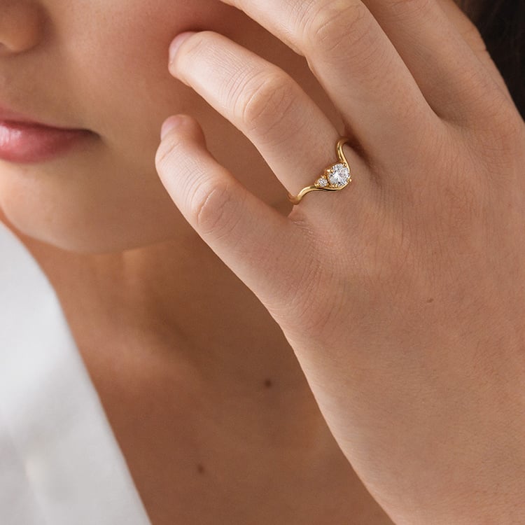 Ring mit rundem Diamanten 154972