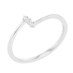 Minimalistischer Ring mit drei Lab Grown Diamanten Hanna