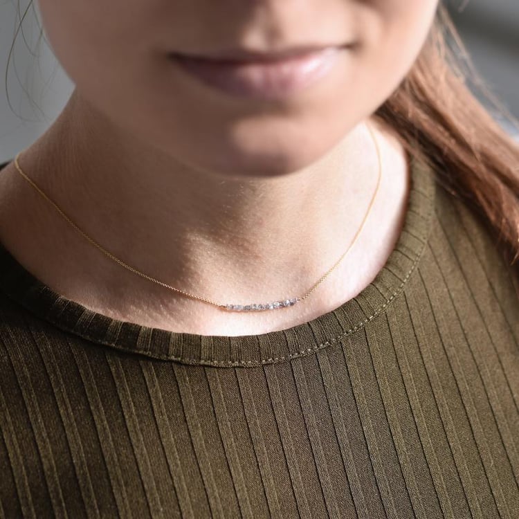Goldener Choker mit rosa ungeschliffenen Diamanten Wandalee 38827