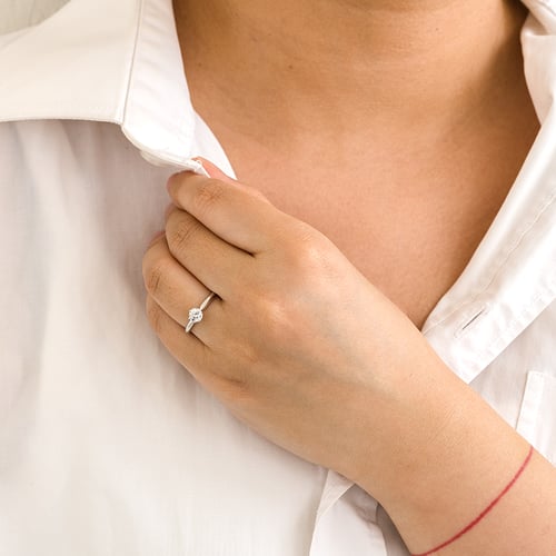 Verlobungsring mit Lab Grown Diamanten Mala
