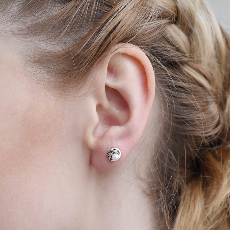 Ungewöhnliche Ohrringe aus Gold mit Perlen Chiarla 91435