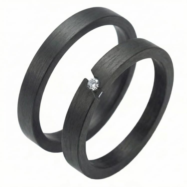 Flache Eheringe aus Carbon mit Diamant Jammu