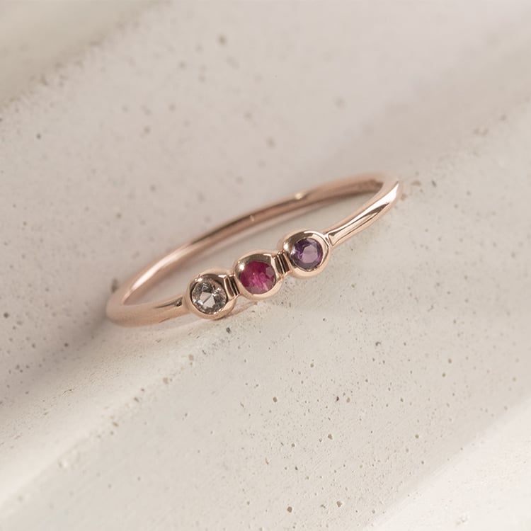 Goldener Ring mit Amethyst, Rubin und Aquamarin Dania 120114