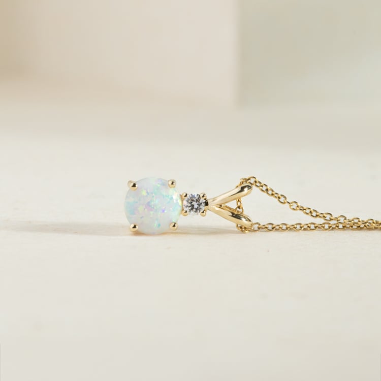 Anhänger mit weißem Opal und Diamanten Emolyna 147329