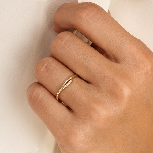 Atypischer Ring aus Silber mit Lab Grown Diamanten Terje