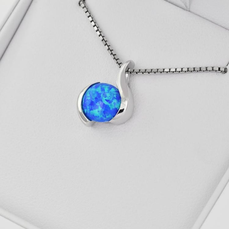 Silbernes Schmuckset mit blauen Opalen Bel 28204