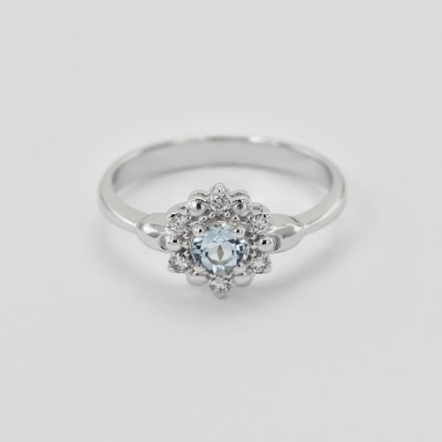 Goldring mit Aquamarin und Diamanten Dylah