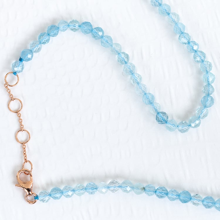 Silberne Halskette mit Aqaumarin-Perlen Alix 129208