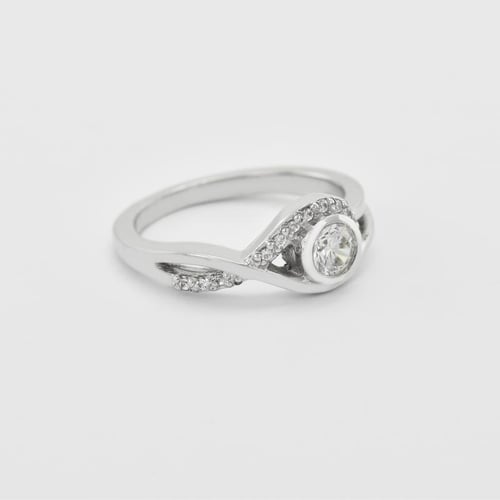 Verlobungsring mit Diamanten Milia