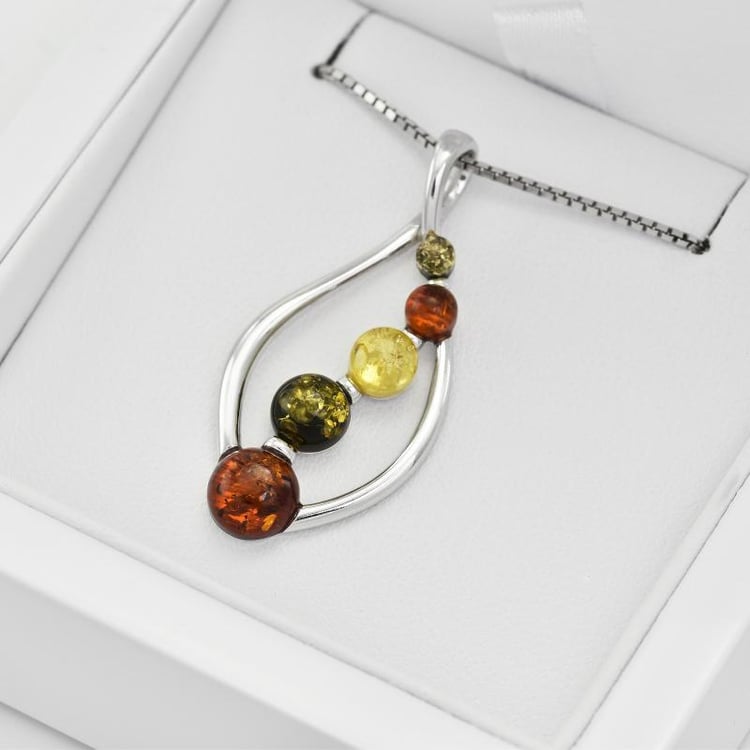 Anhänger in Silber mit Bernstein in Eppi-Geschenkbox 24635