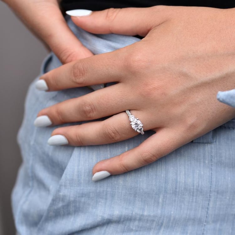 Glänzender Verlobungsring mit Lab Grown Diamanten Barann 76077