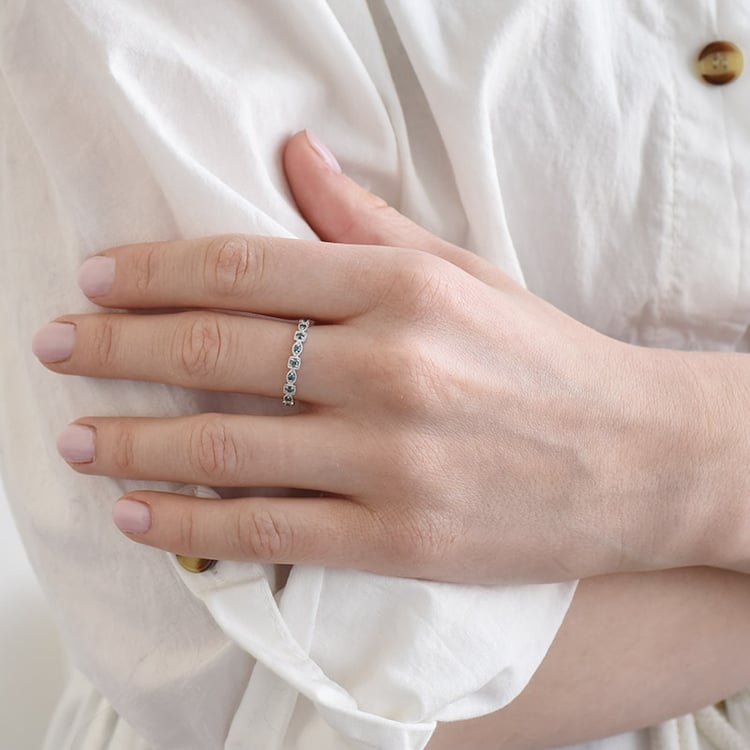 Goldener Memoire Ring mit blauen Diamanten Sanel 96301