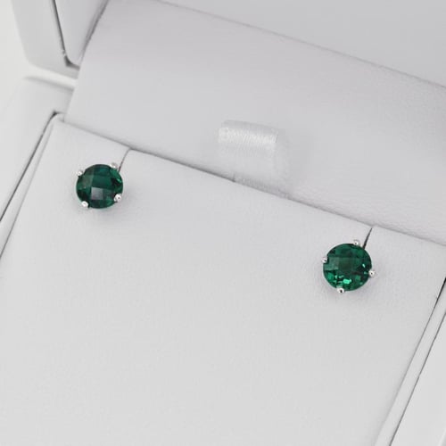 Goldene Ohrstecker mit Smaragden Hulda