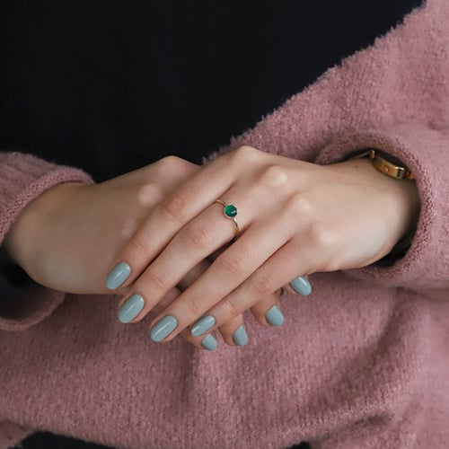 Goldring mit Cabochon-Onyx Yana