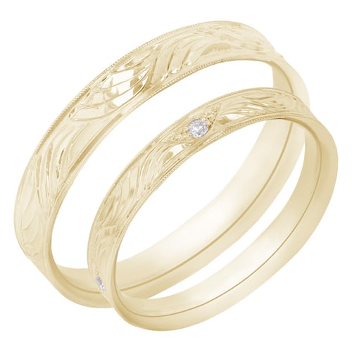 Goldene Eheringe mit Gravur und Diamanten Davis