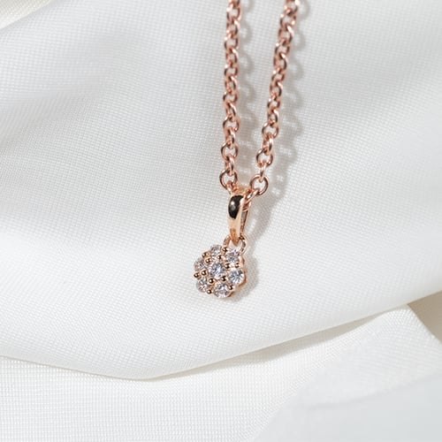 Eleganter Anhänger mit Lab Grown Diamanten Jenoulita