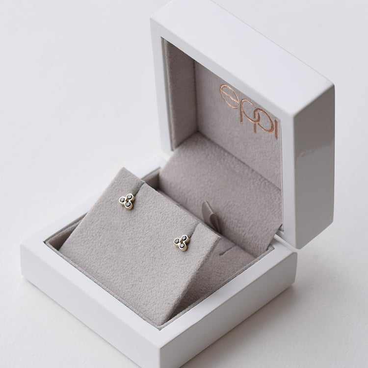 Goldene Ohrstecker mit schwarzen Diamanten Vallery 92455