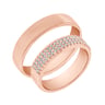 Goldene Eheringe mit Eternity Ring und Court Ring Muttial