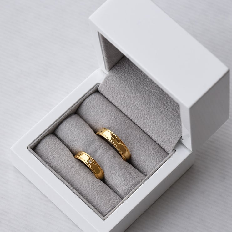 Trauringe aus Gold 72376