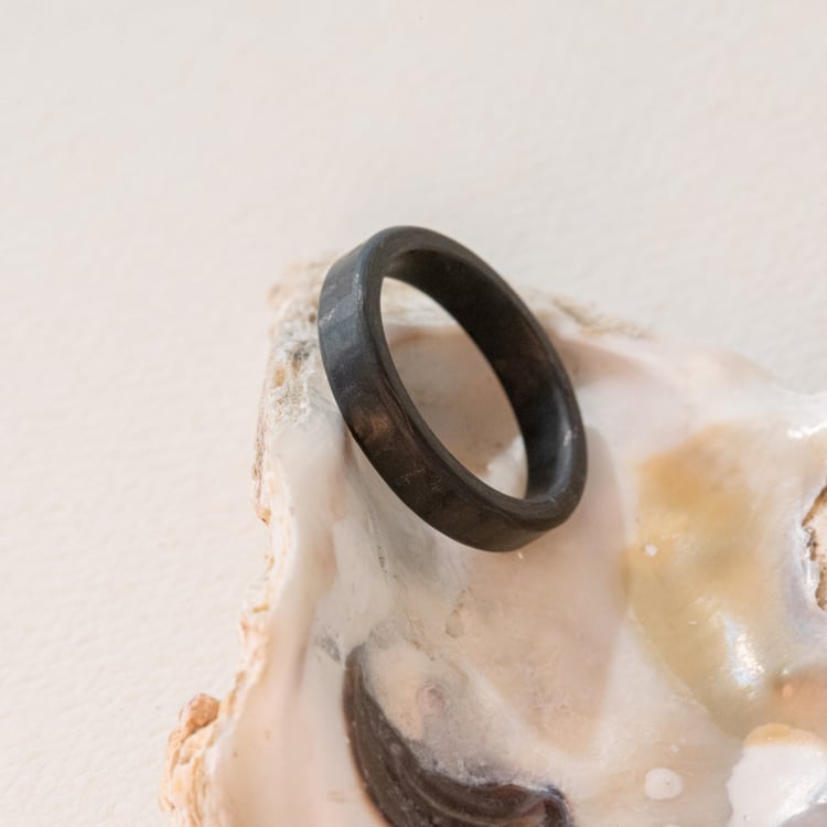 Flacher Ehering aus Carbon mit abgeschrägten Kanten Versiss 116286