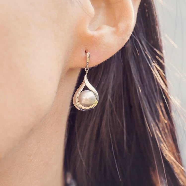 Silberne Hängeohrringe mit Perlen Dremi 106837