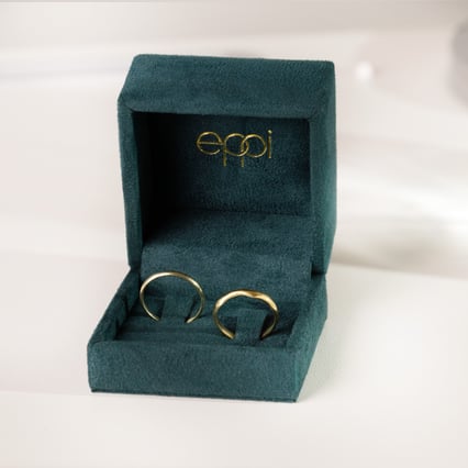 Premium Box aus grünem Wildleder Katia