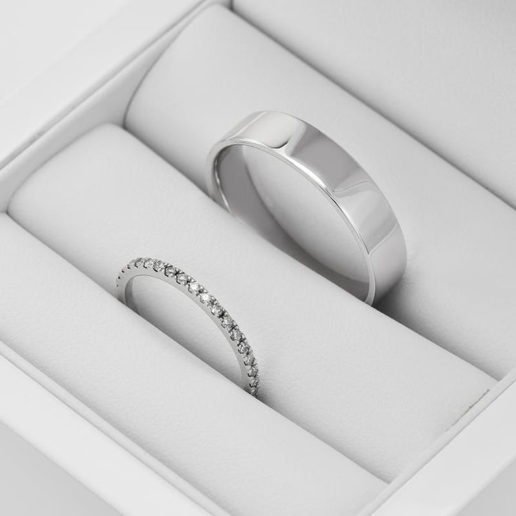 Trauringe aus Platin mit Memoryring und klassischem Ring Adva 77024