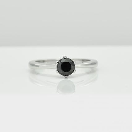 Verlobungsring mit schwarzem Diamant Rima