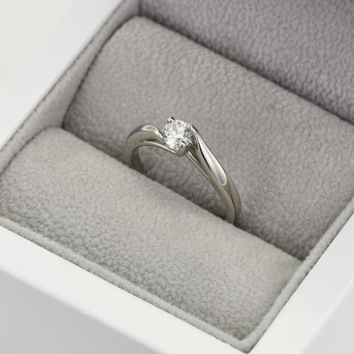 Verlobungsring mit Lab Grown Diamant Saky