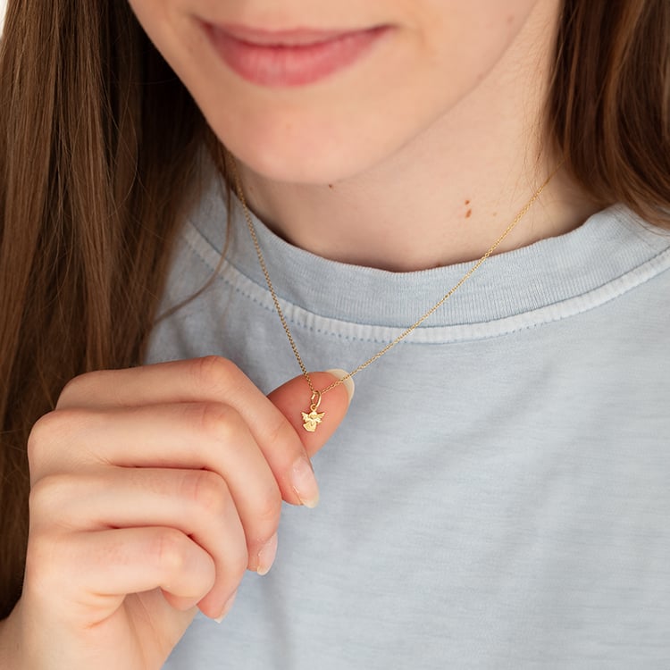 Goldener Anhänger mit Engel 140703