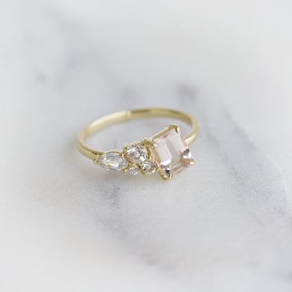 Cluster Ring mit Morganiten, Diamant und Saphir Ivonne