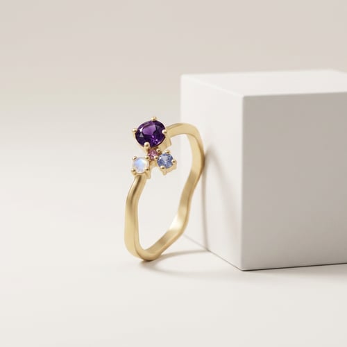 Lila Cluster Ring mit Amethyst und Edelsteinen Roche