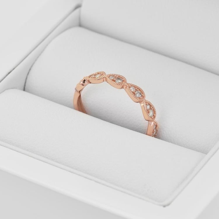 Halb-Eternity Ring aus Gold mit Diamanten Lacy 32375